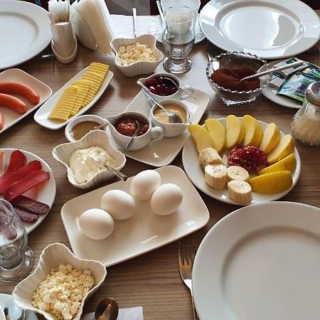 يريفان Hero Hostel المظهر الخارجي الصورة